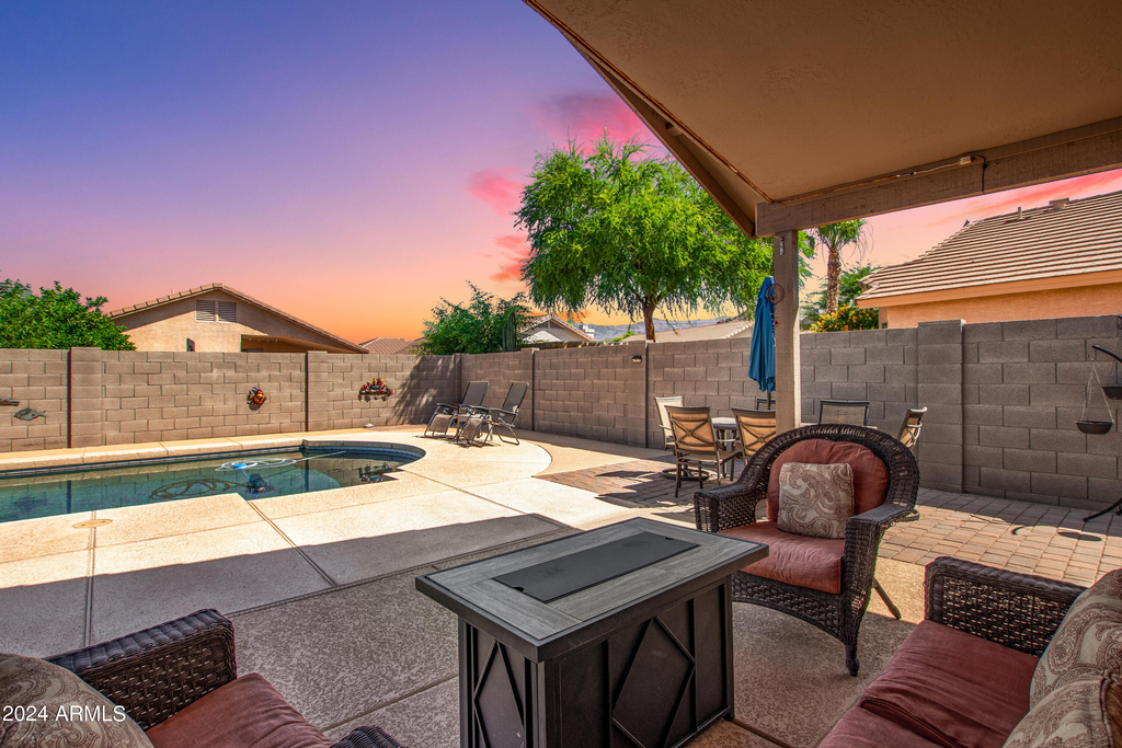 8880 E Red Mountain Lane - Photo 2