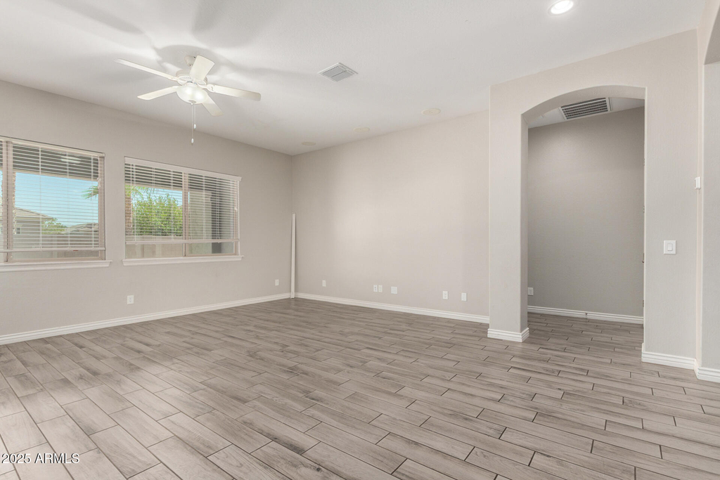 20273 E Raven Drive - Photo 3