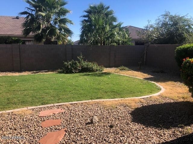 20273 E Raven Drive - Photo 32
