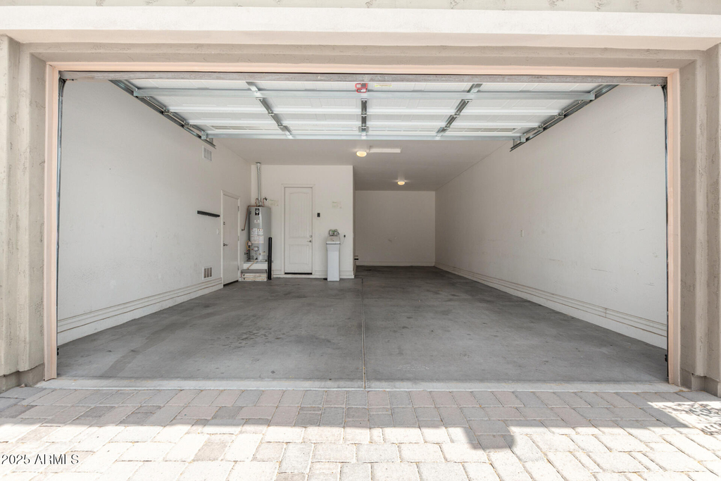 20273 E Raven Drive - Photo 29