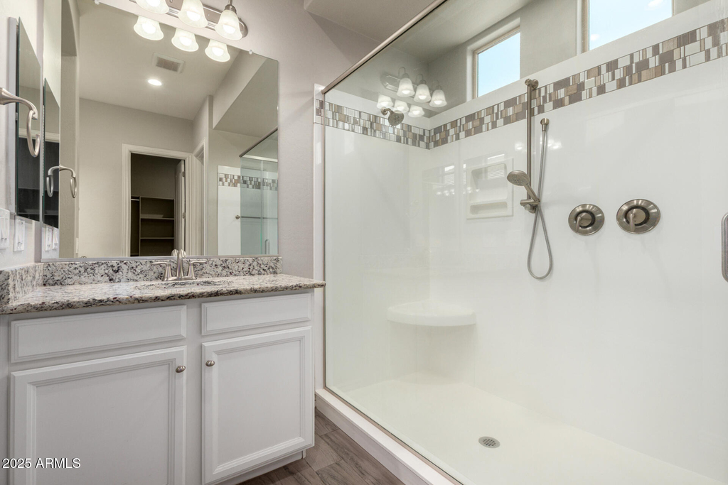 20273 E Raven Drive - Photo 14