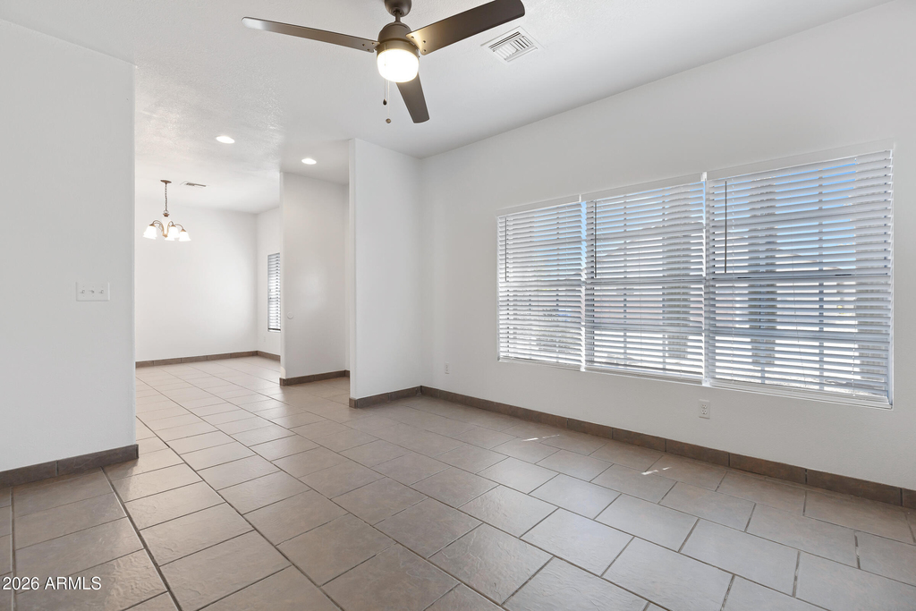 23620 N 42nd Drive - Photo 8
