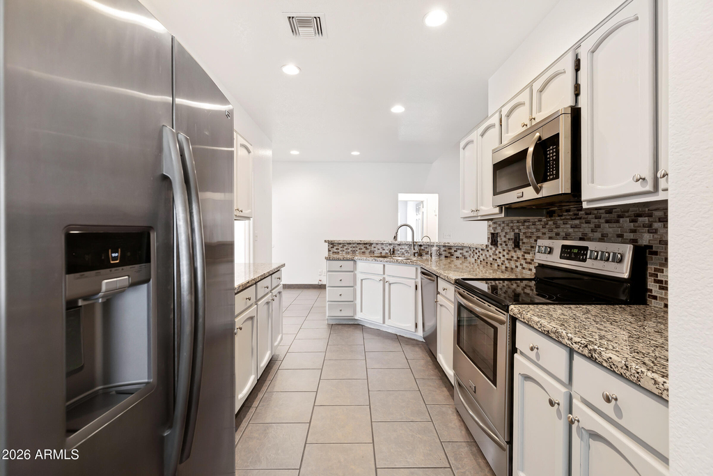 23620 N 42nd Drive - Photo 12