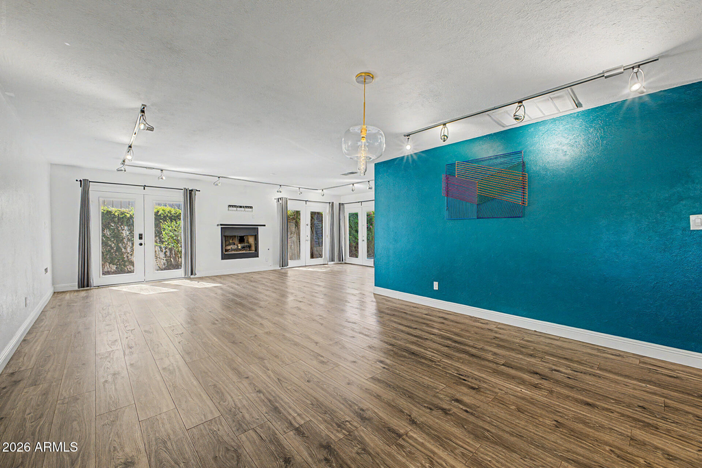 6732 E 6th Street - Photo 6