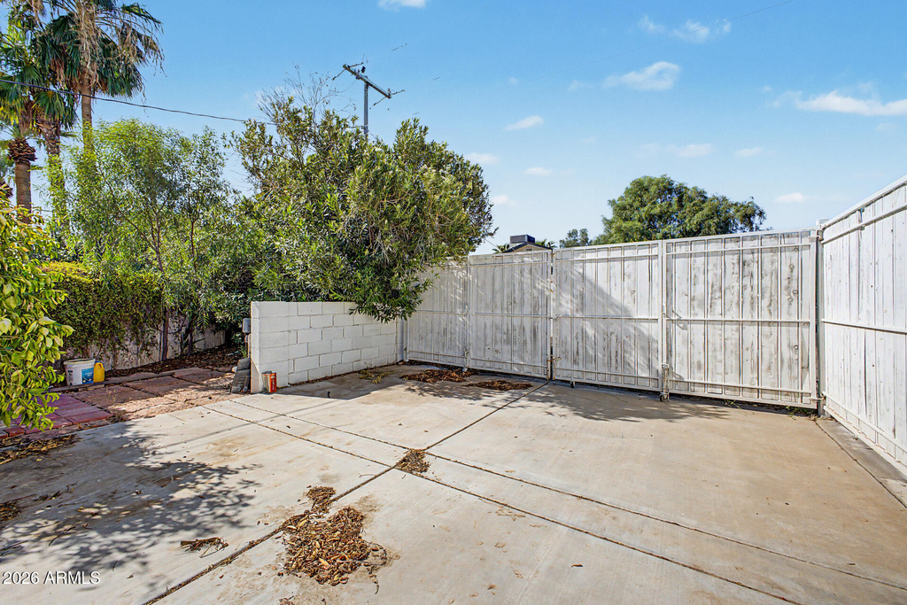 6732 E 6th Street - Photo 30