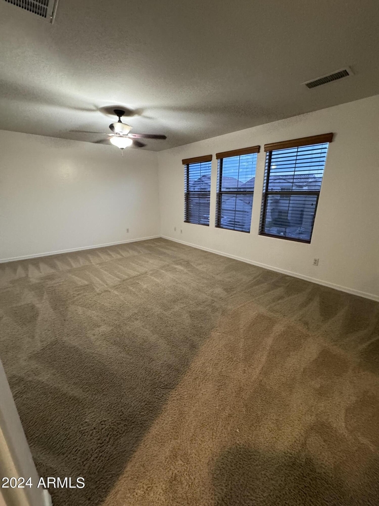 2110 W Kathleen Road - Photo 14