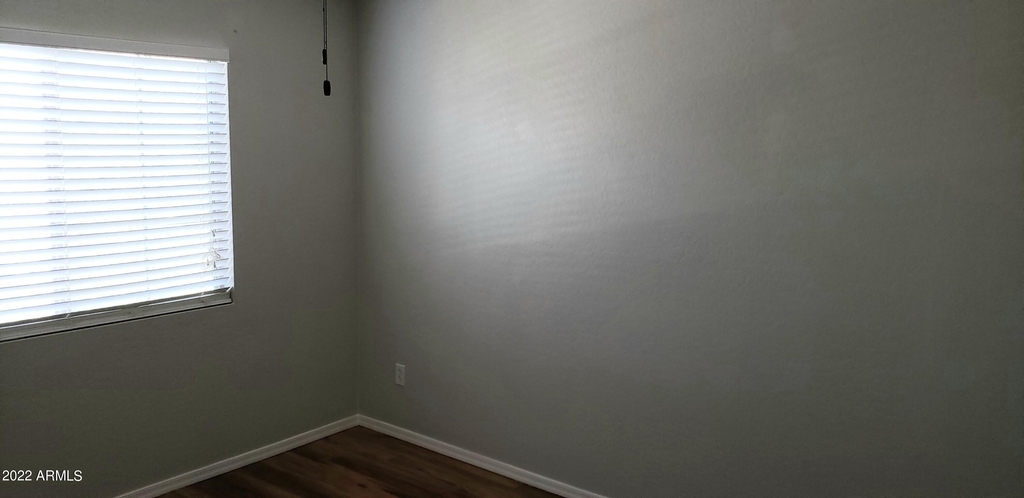 1297 E Birdland Drive - Photo 28