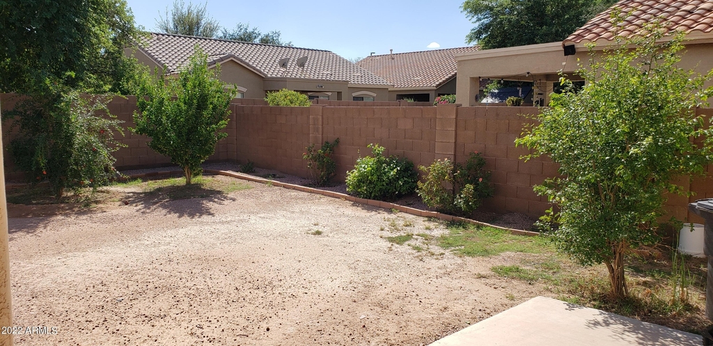 1297 E Birdland Drive - Photo 31