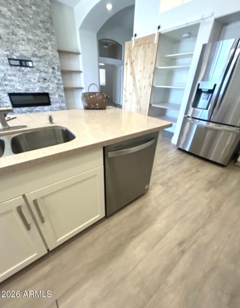 16634 S 3rd Place - Photo 12