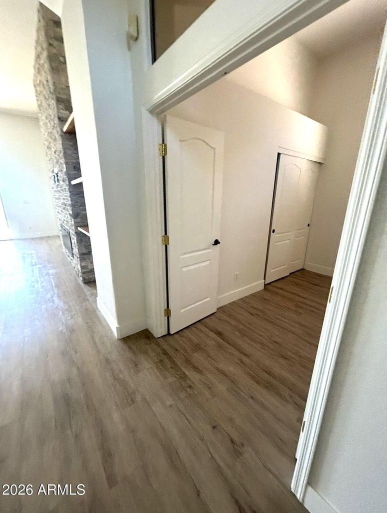16634 S 3rd Place - Photo 19