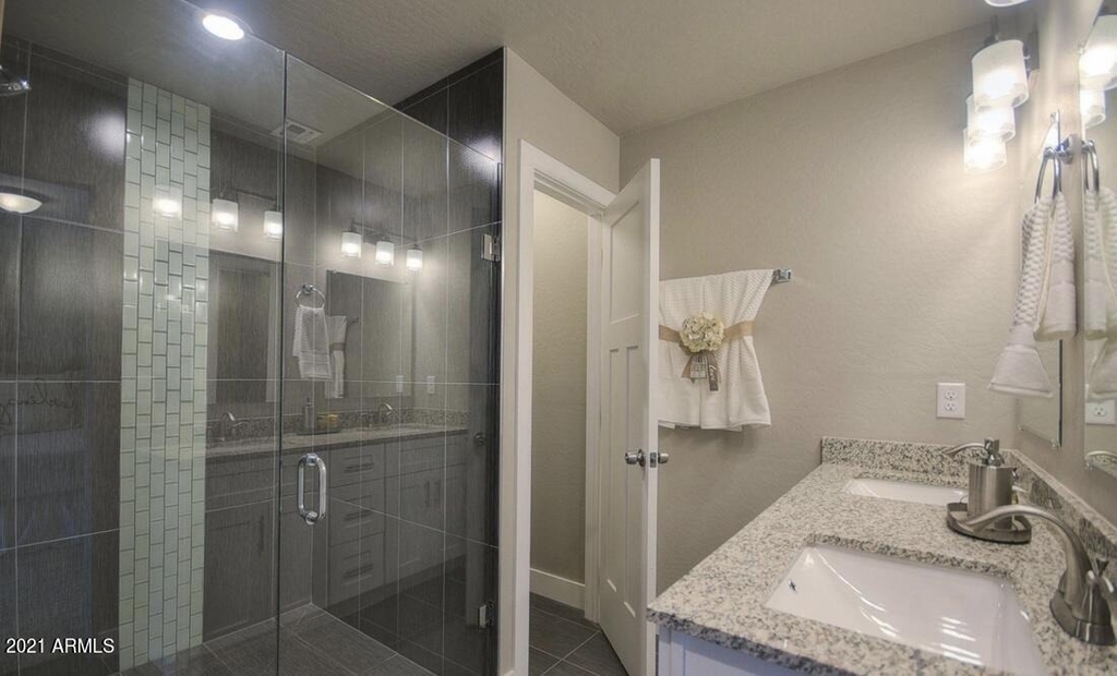 5820 S 12th Lane - Photo 6