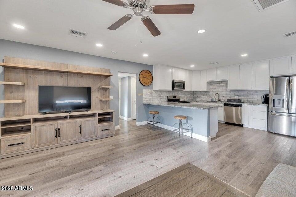 3240 N 26th Place - Photo 2