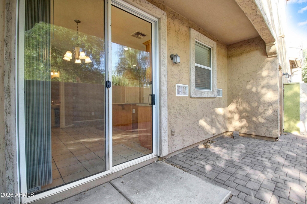 1 N 88th Drive - Photo 4
