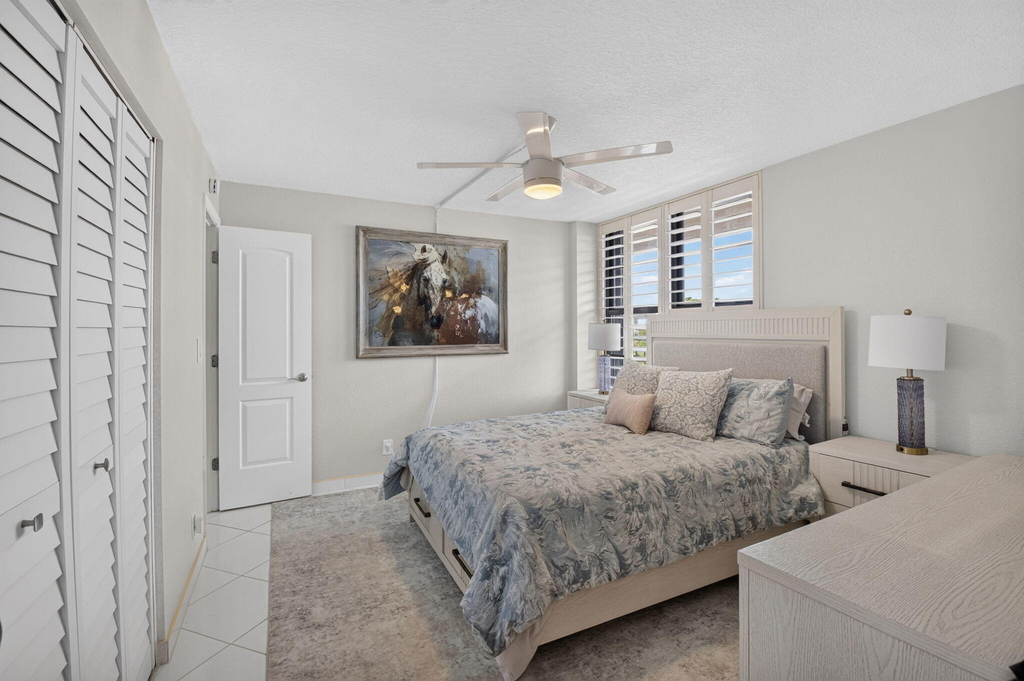 13 Royal Palm Way - Photo 20