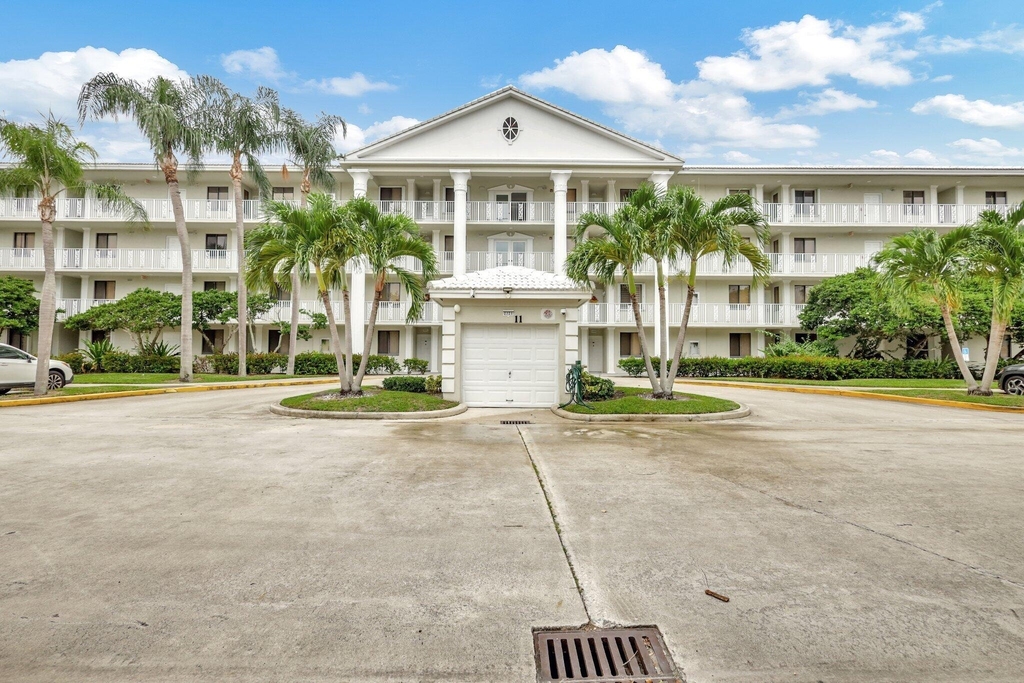 2601 Village Boulevard - Photo 0