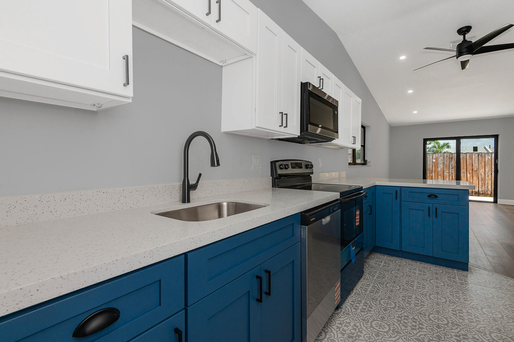 9279 Nw 17th Court - Photo 10