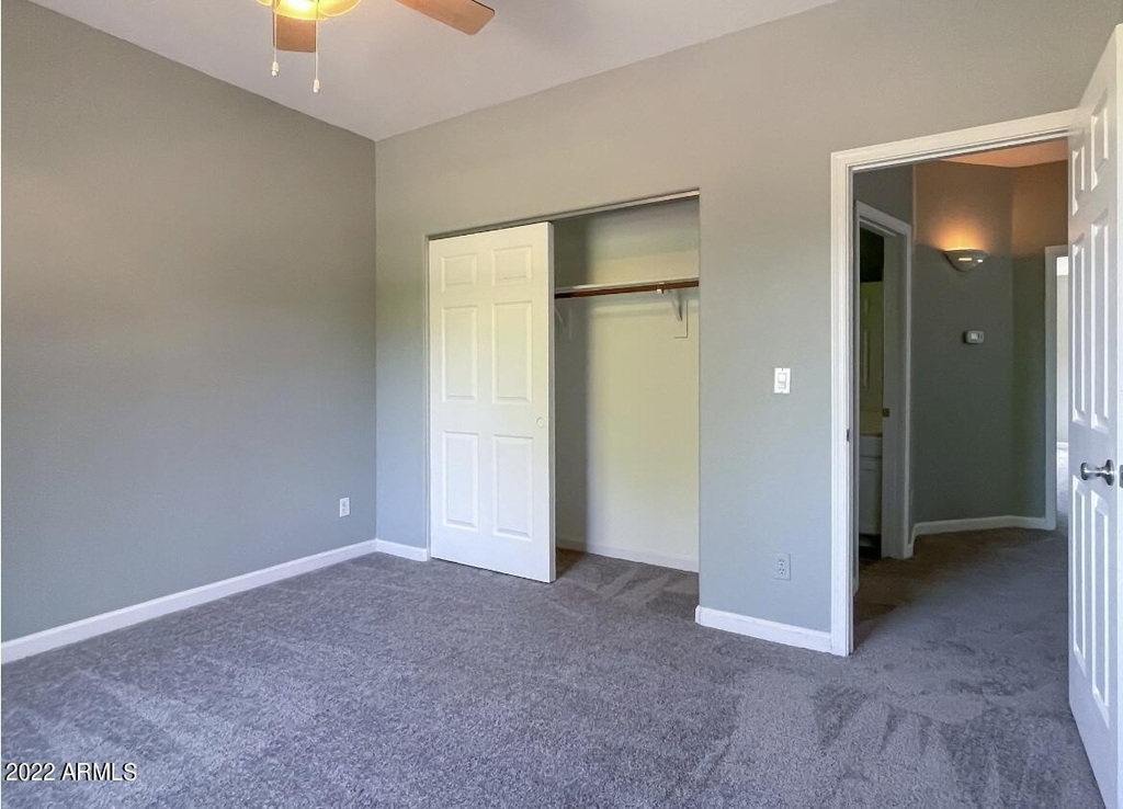 1124 E Rose Lane - Photo 31