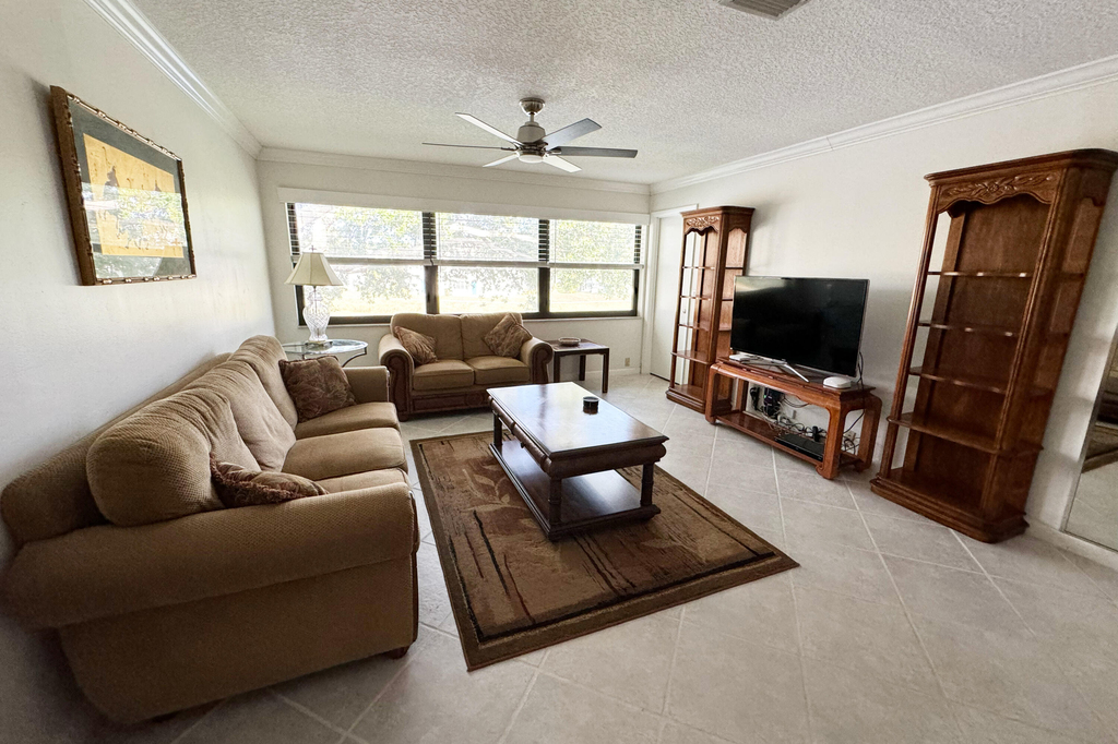 3007 Sw 21st Terrace - Photo 4