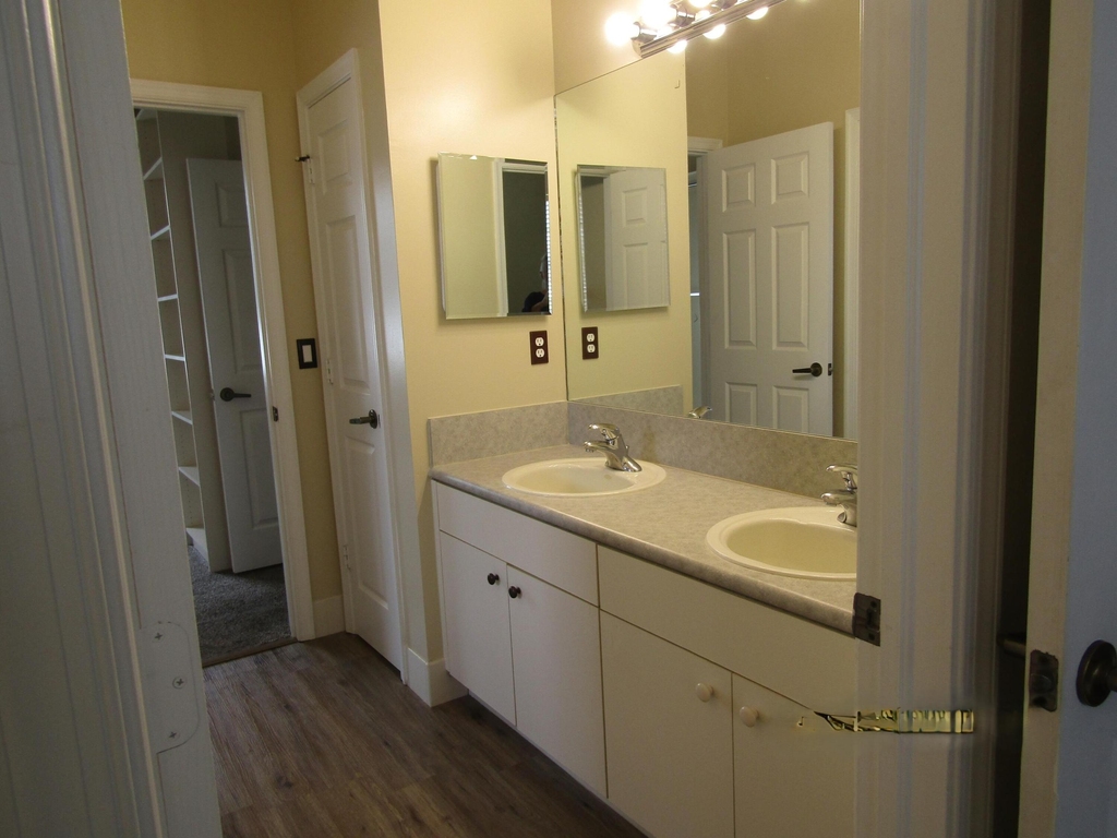 1756 Sw Jamesport Drive - Photo 17