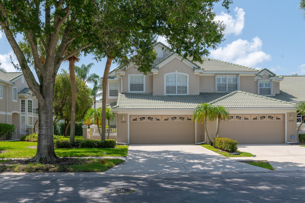 1676 Sw Harbour Isles Circle - Photo 0