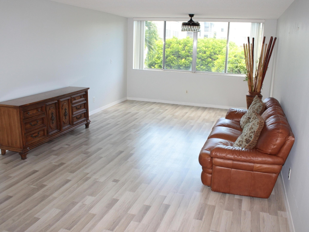 6698 10th Avenue N - Photo 2