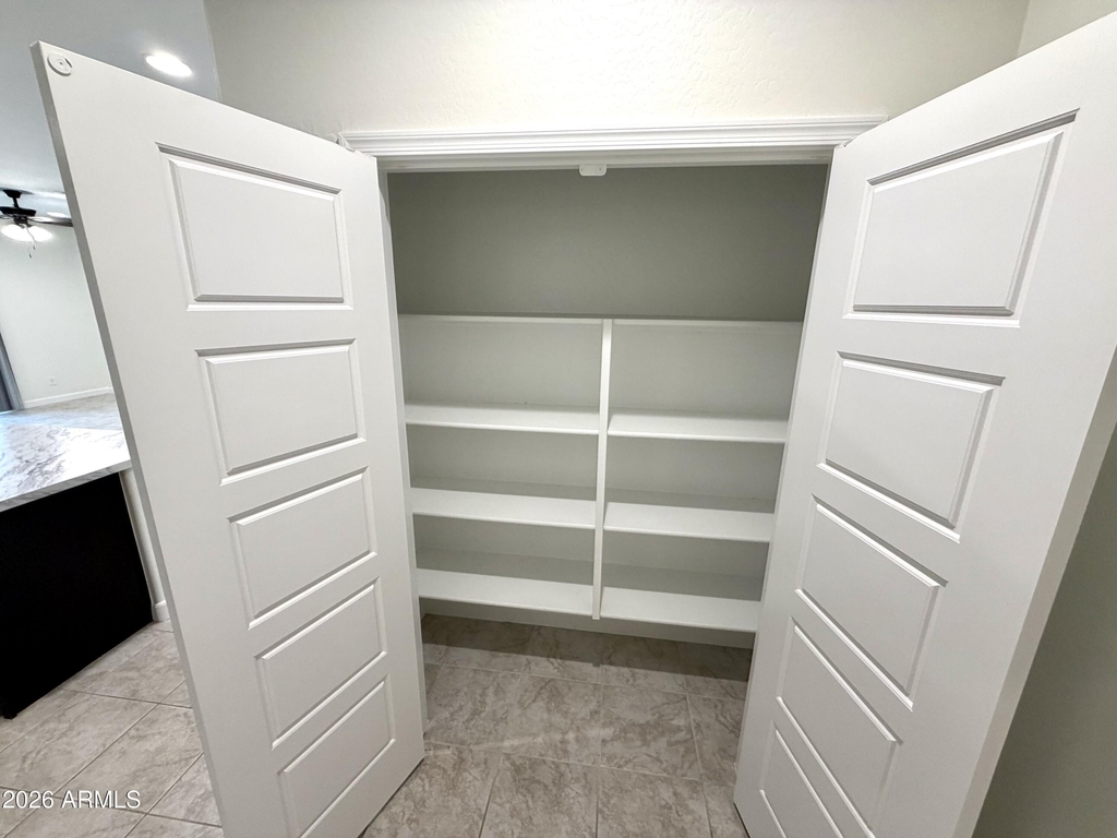 8233 W Clemente Way - Photo 8