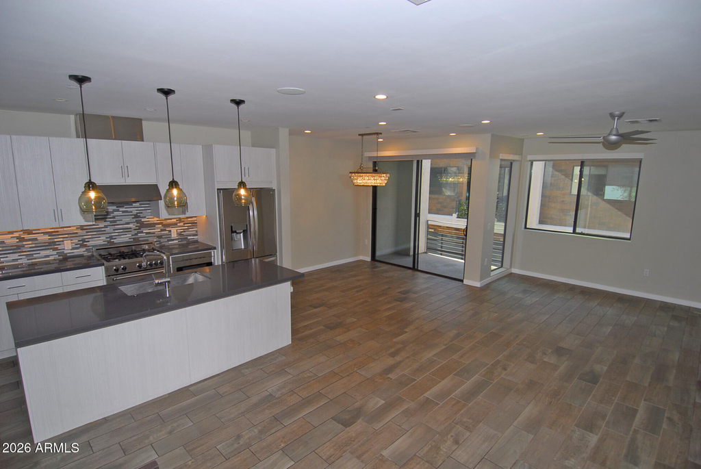 6990 E 6th Street - Photo 4