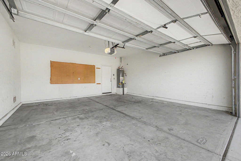 9111 W Cambridge Avenue - Photo 26