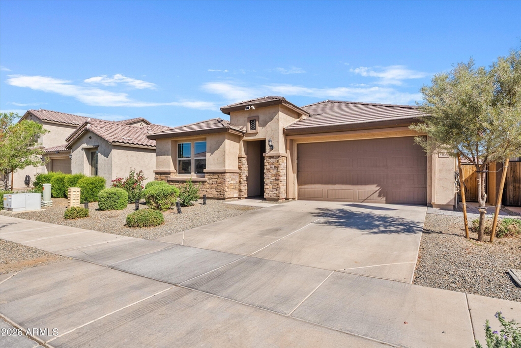 23066 E Mewes Road - Photo 1