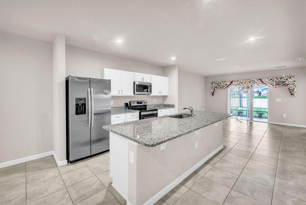 818 Persimmon Place - Photo 22