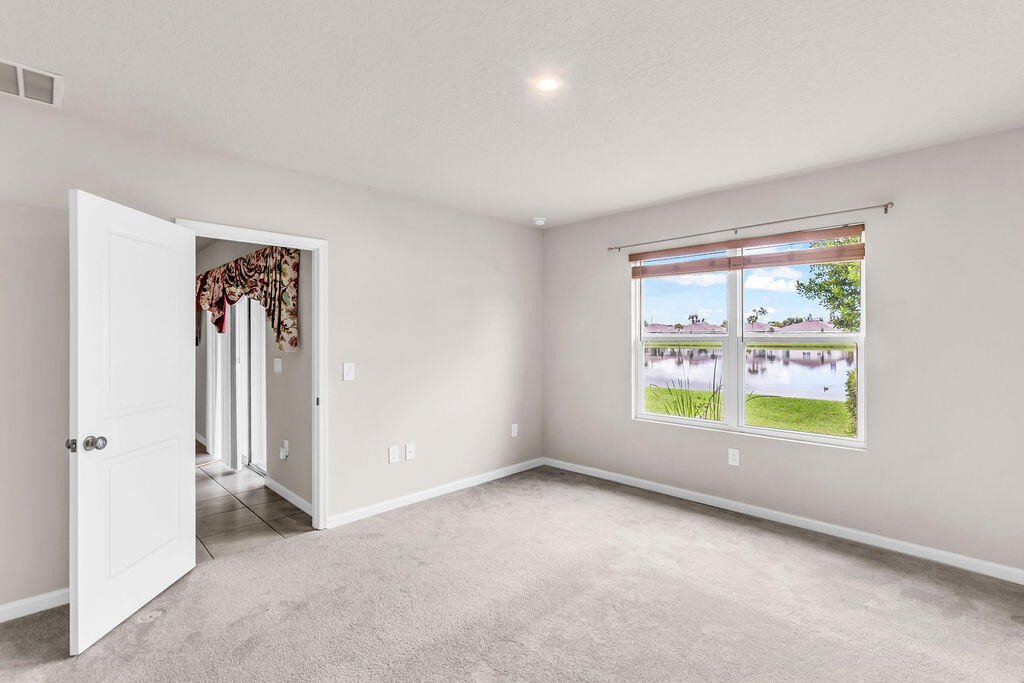 818 Persimmon Place - Photo 10