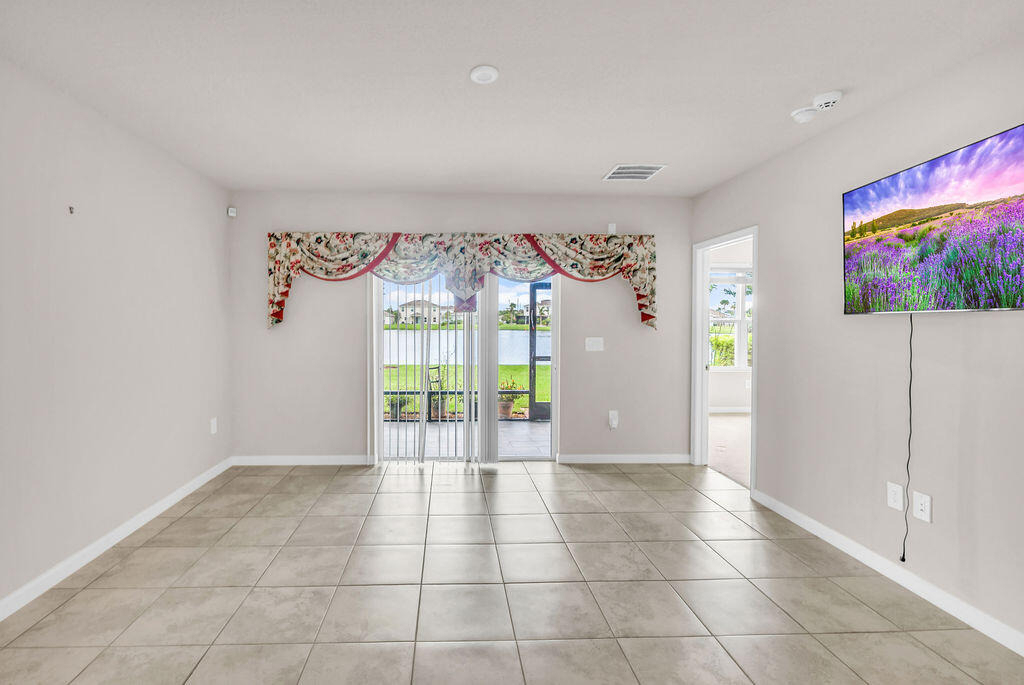 818 Persimmon Place - Photo 27