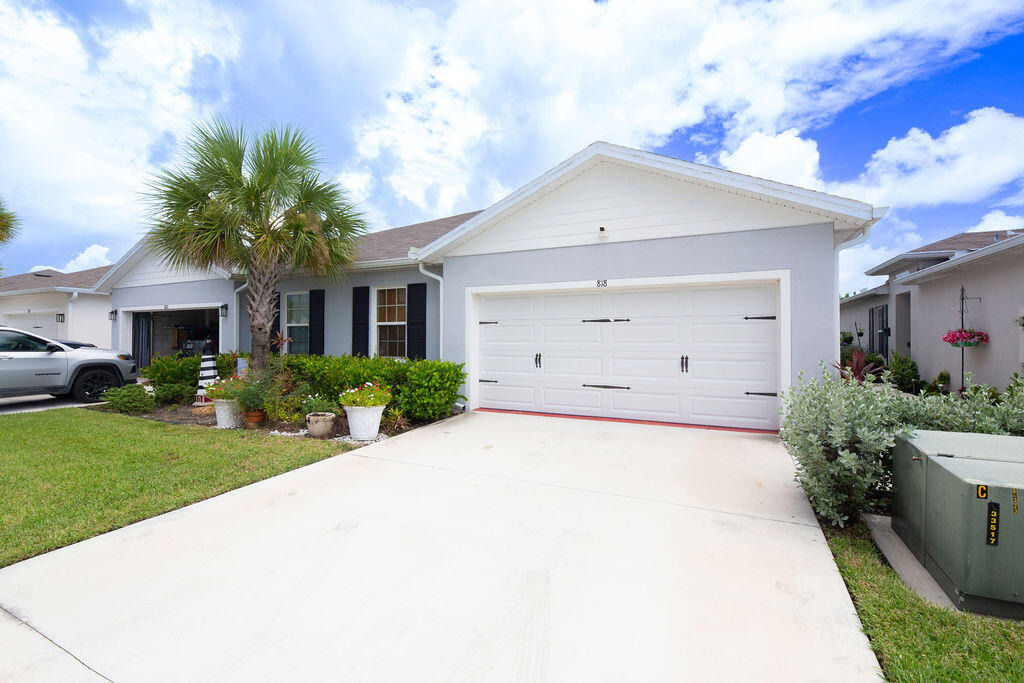 818 Persimmon Place - Photo 5
