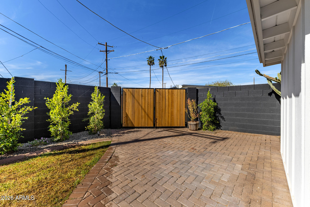 1804 N Camellia Street - Photo 21