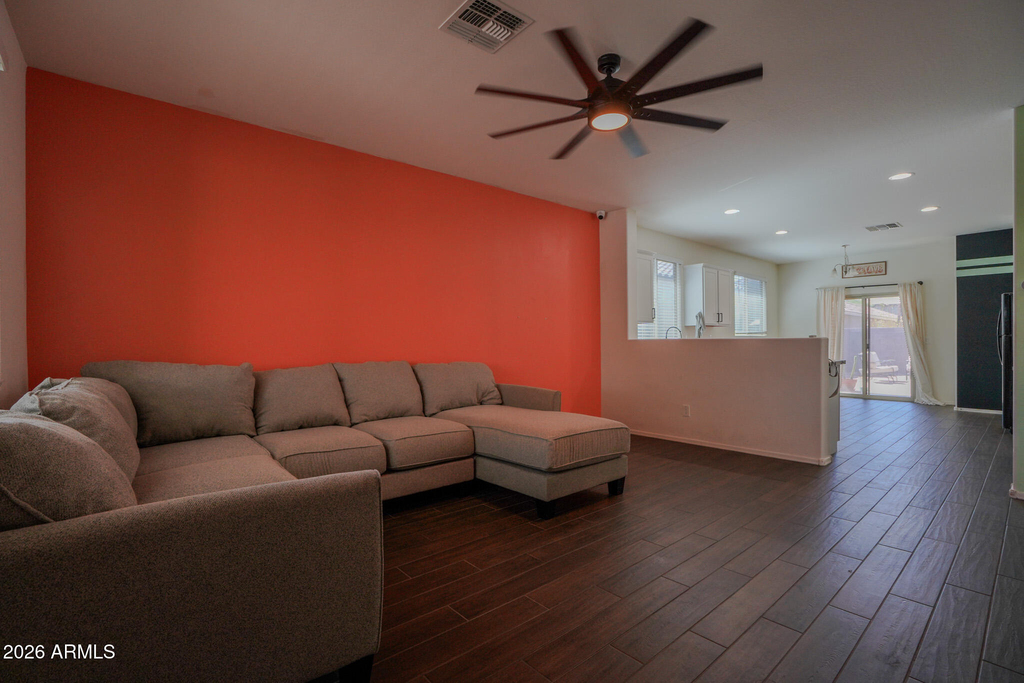 7337 W Magnolia Street - Photo 4