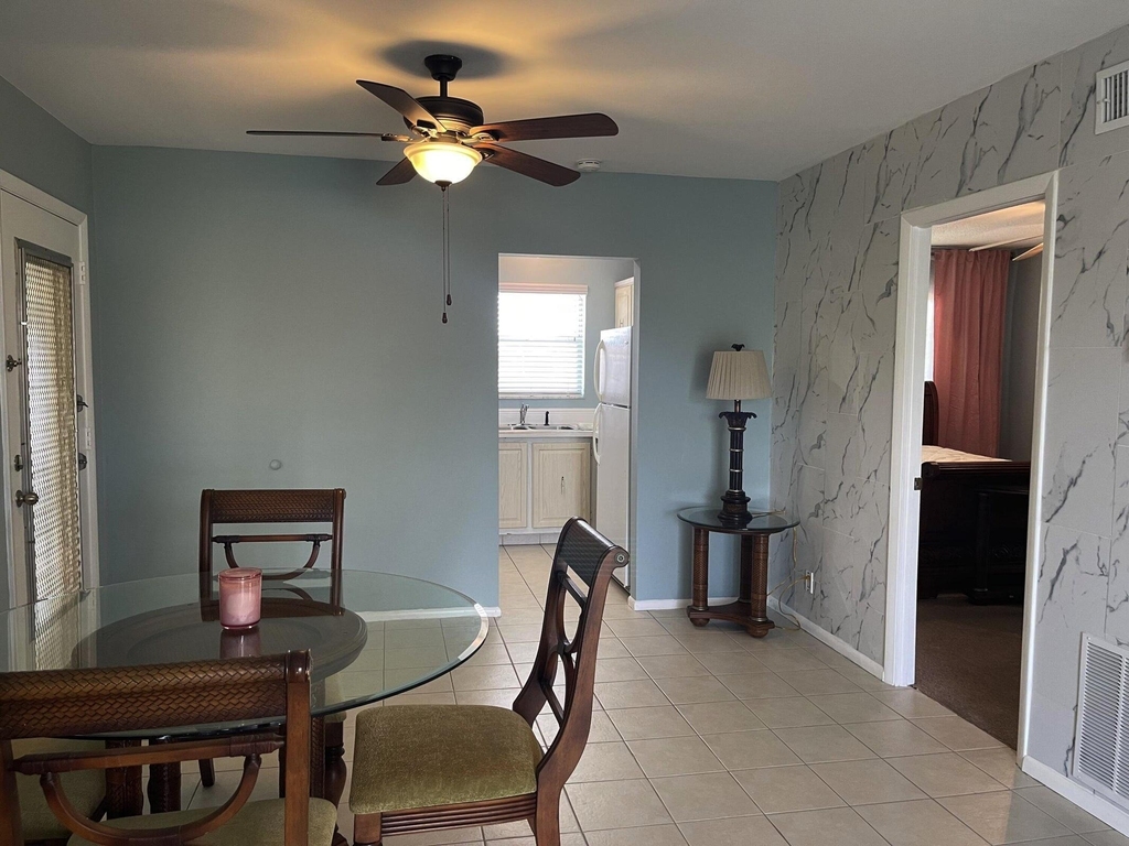 155 Lake Carol Drive - Photo 2