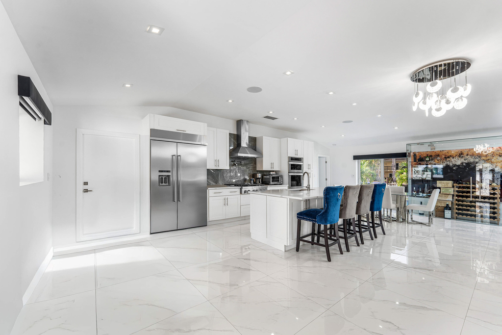 2813 Ne 29th Street - Photo 6