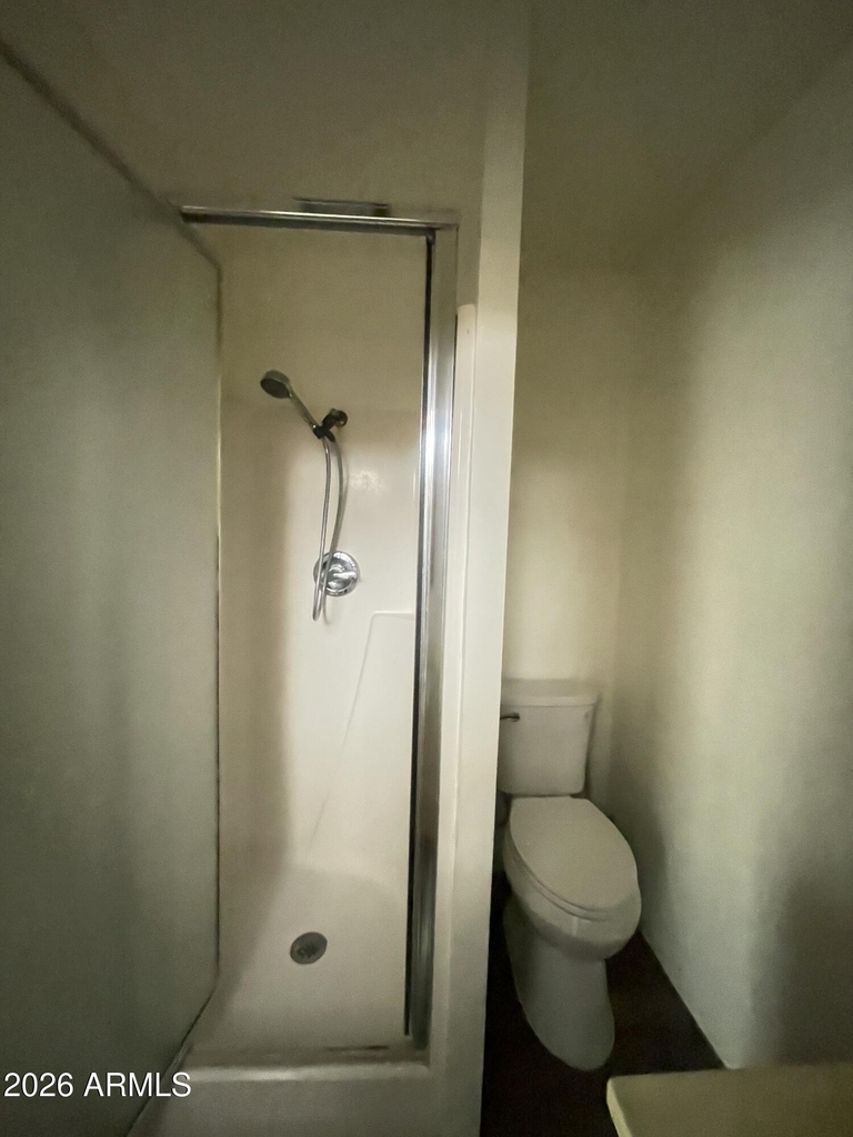724 E Butte Avenue - Photo 11