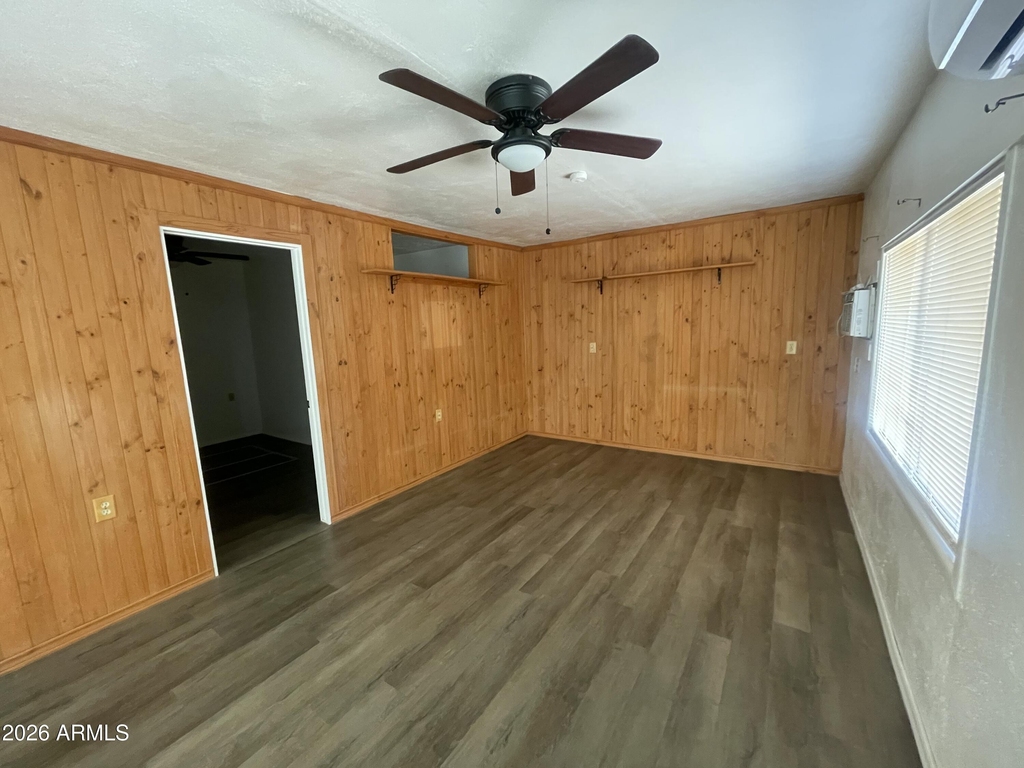724 E Butte Avenue - Photo 3