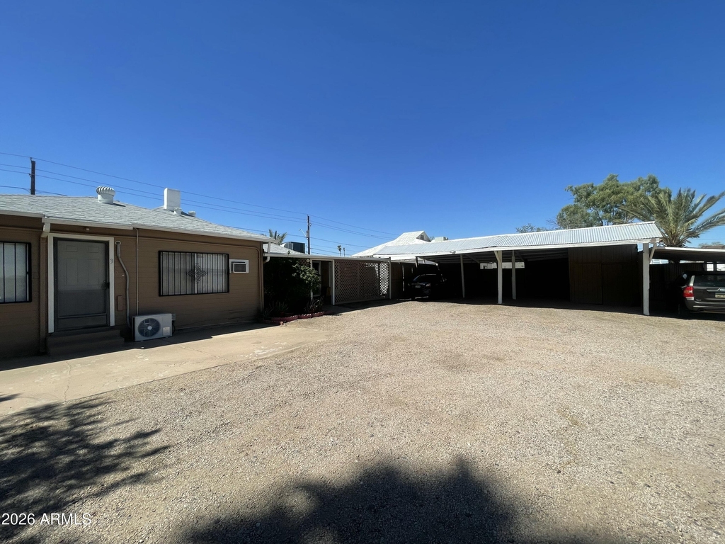 724 E Butte Avenue - Photo 1
