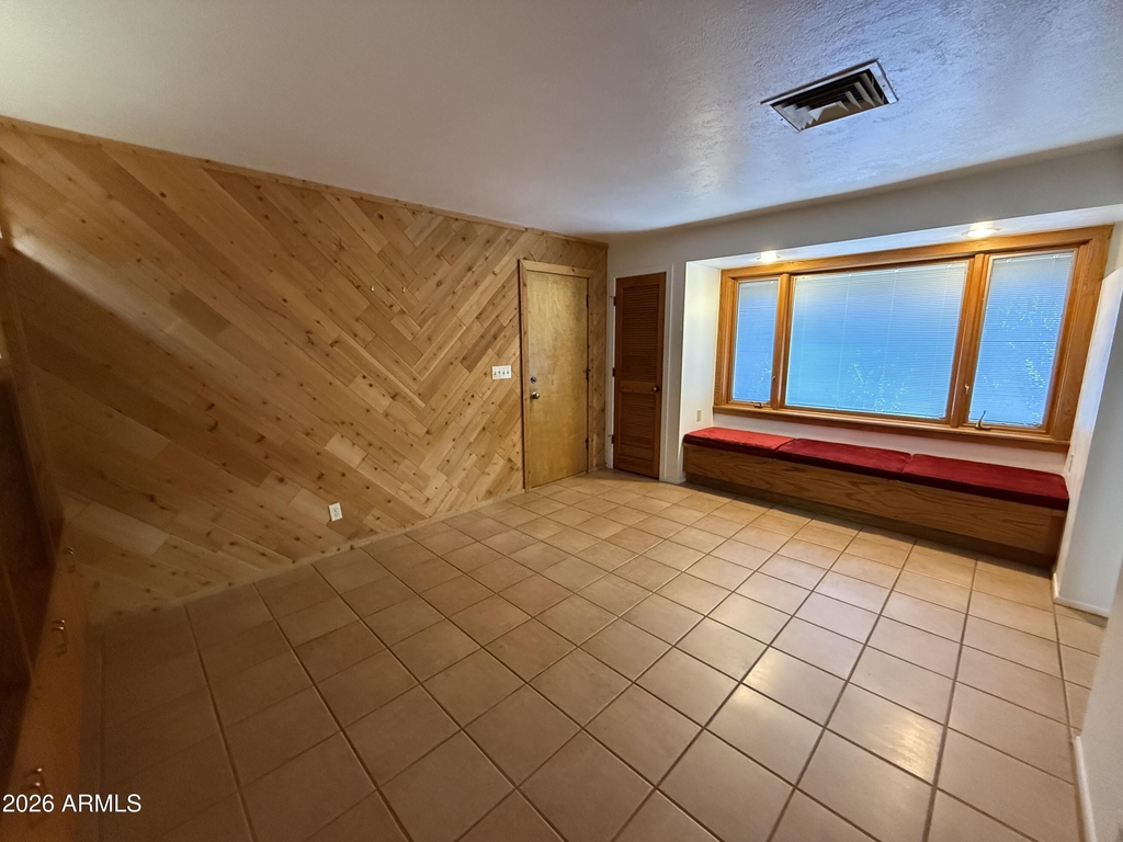 2114 S La Rosa Drive - Photo 17