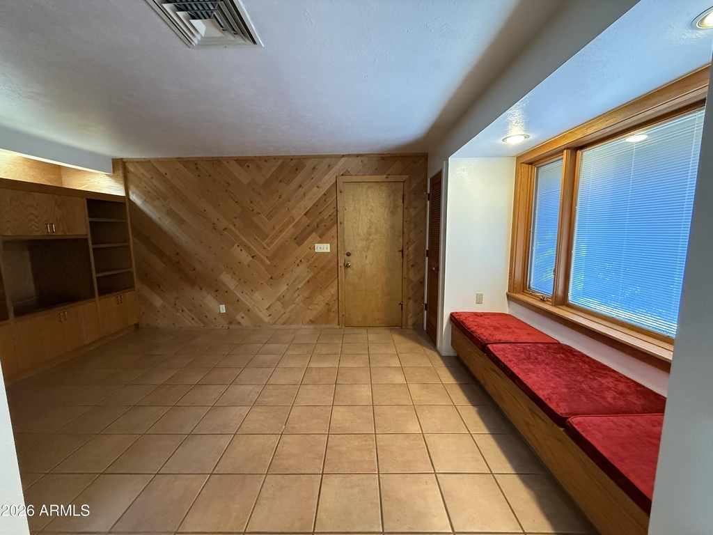 2114 S La Rosa Drive - Photo 14