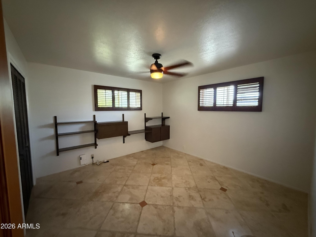 2114 S La Rosa Drive - Photo 24