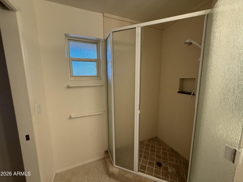 2114 S La Rosa Drive - Photo 33