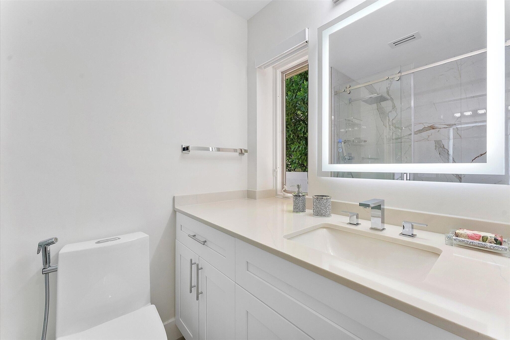 18 Nurmi Drive - Photo 56