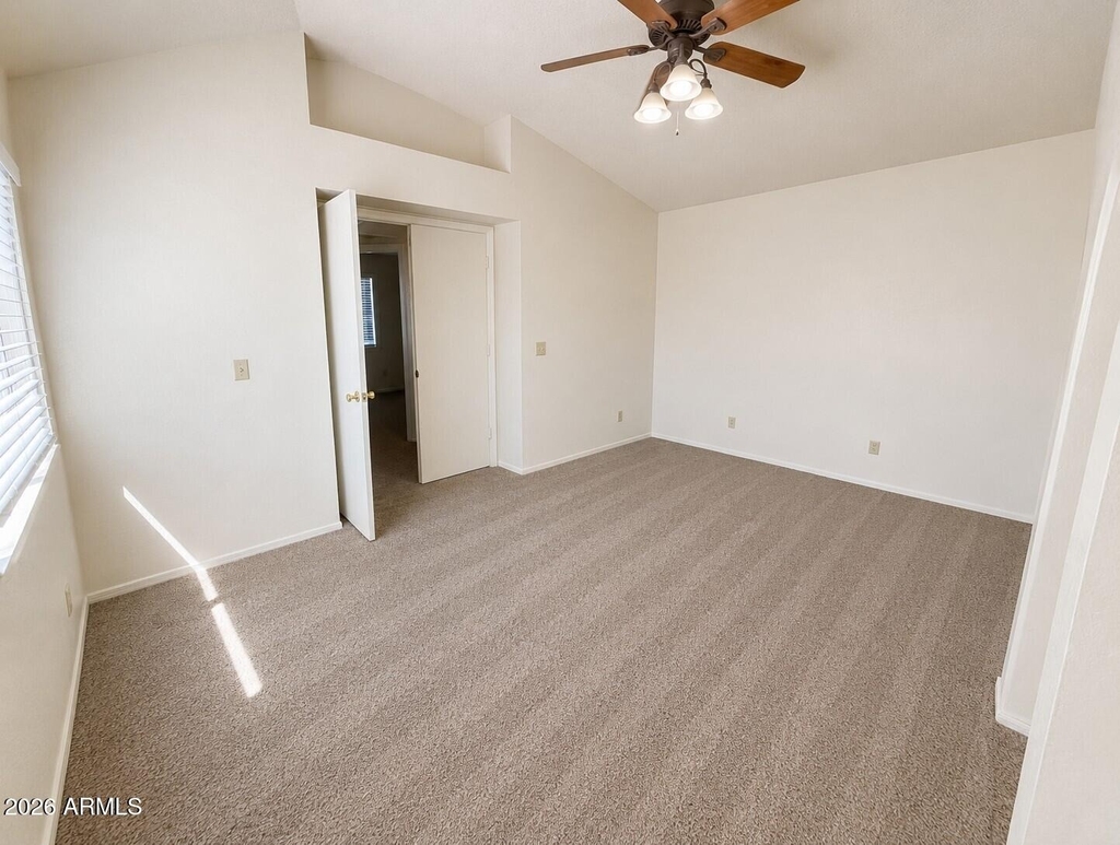 7203 W Kimberly Way - Photo 10