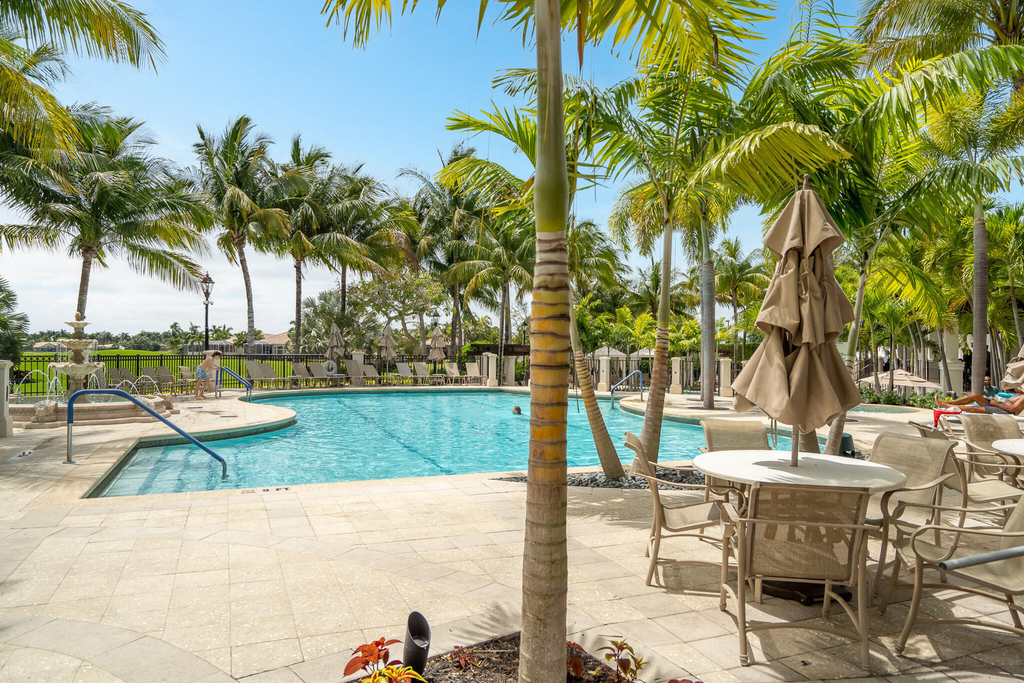 8049 Aberdeen Drive - Photo 40