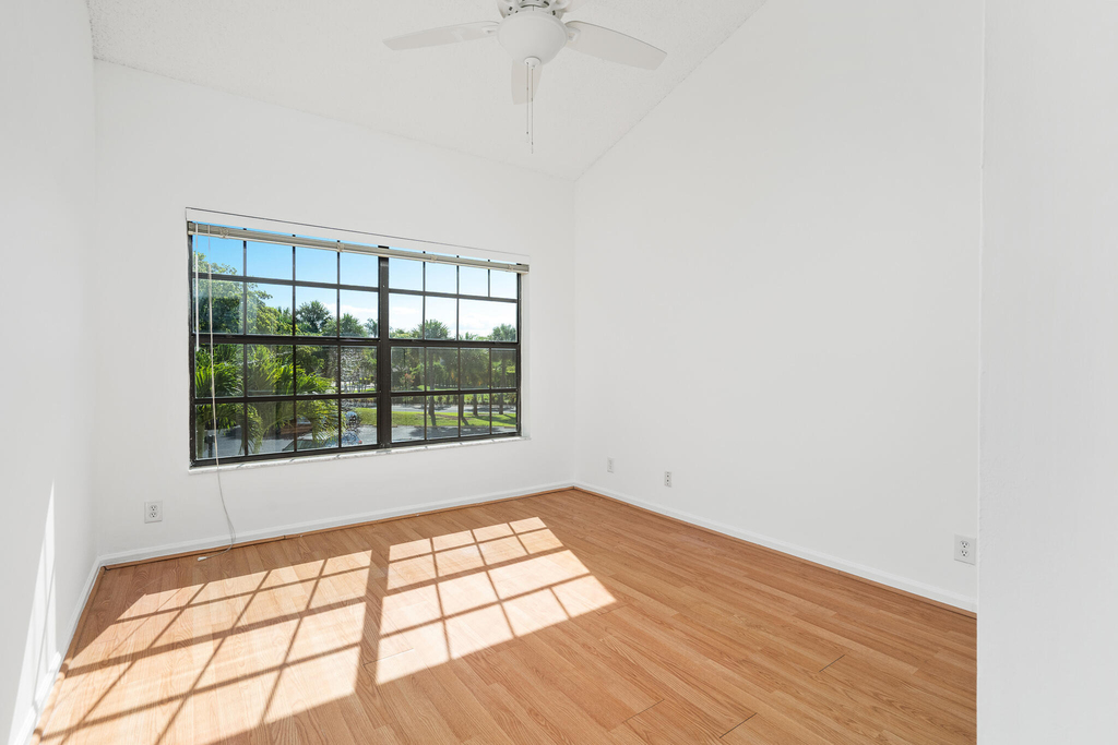 8049 Aberdeen Drive - Photo 20