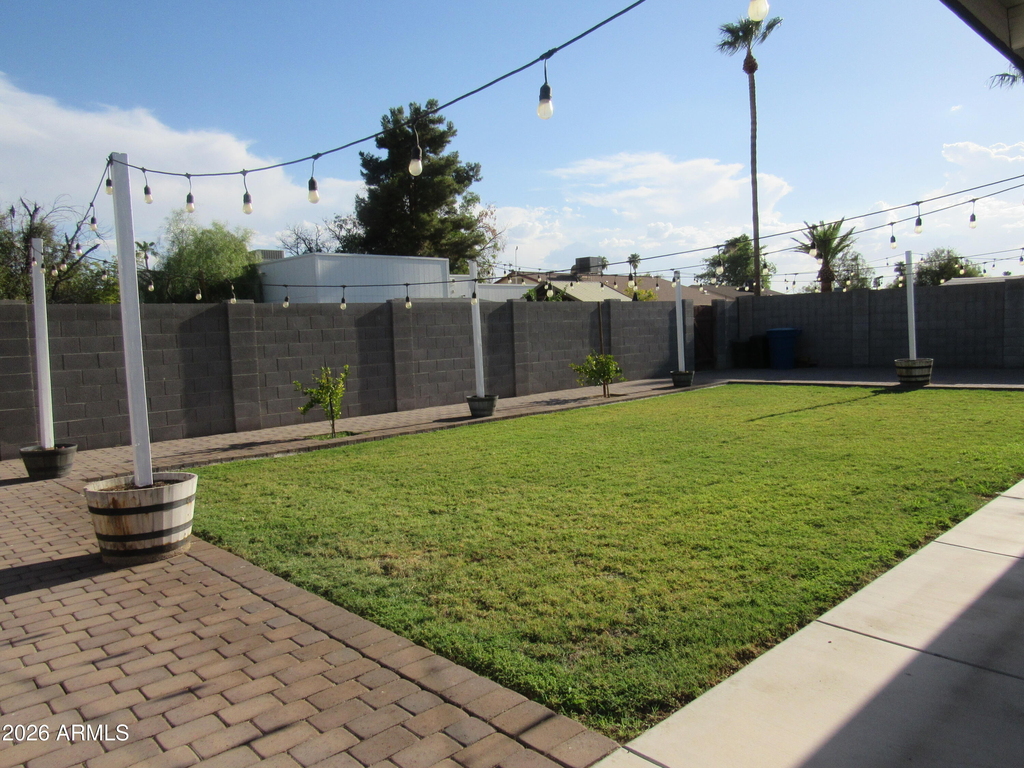 1521 W Marlboro Drive - Photo 16