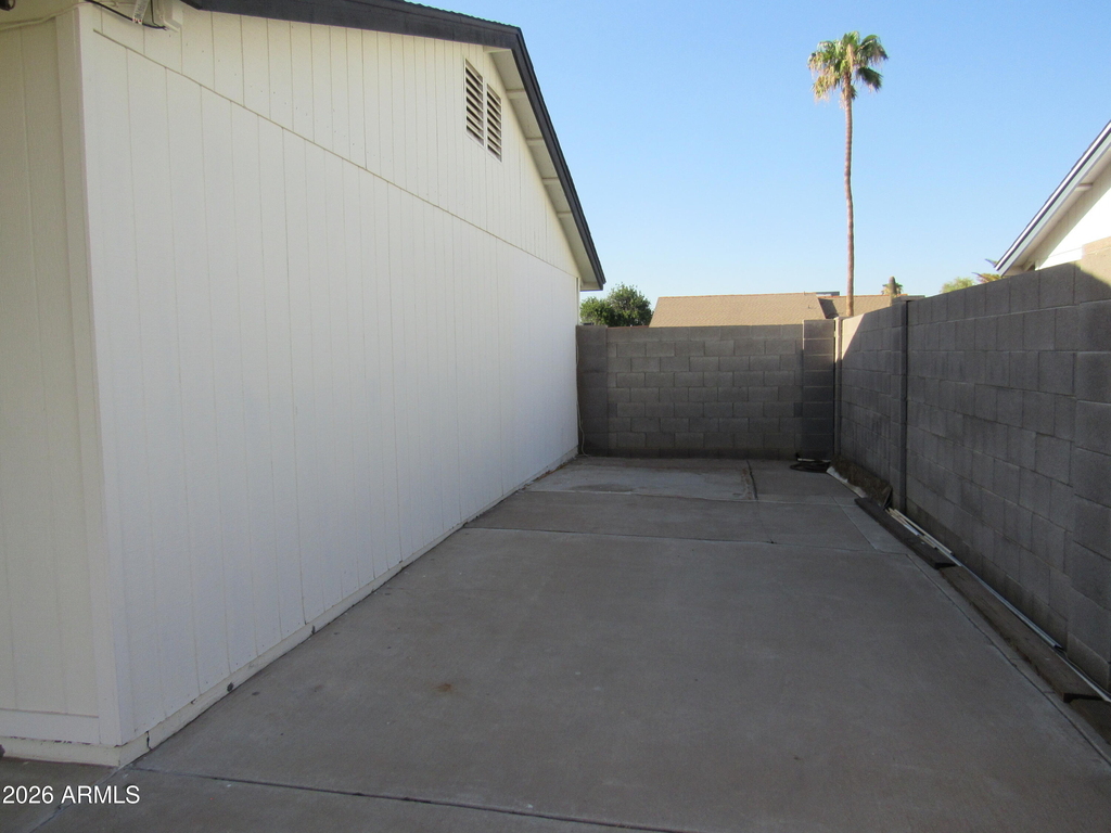 1521 W Marlboro Drive - Photo 18